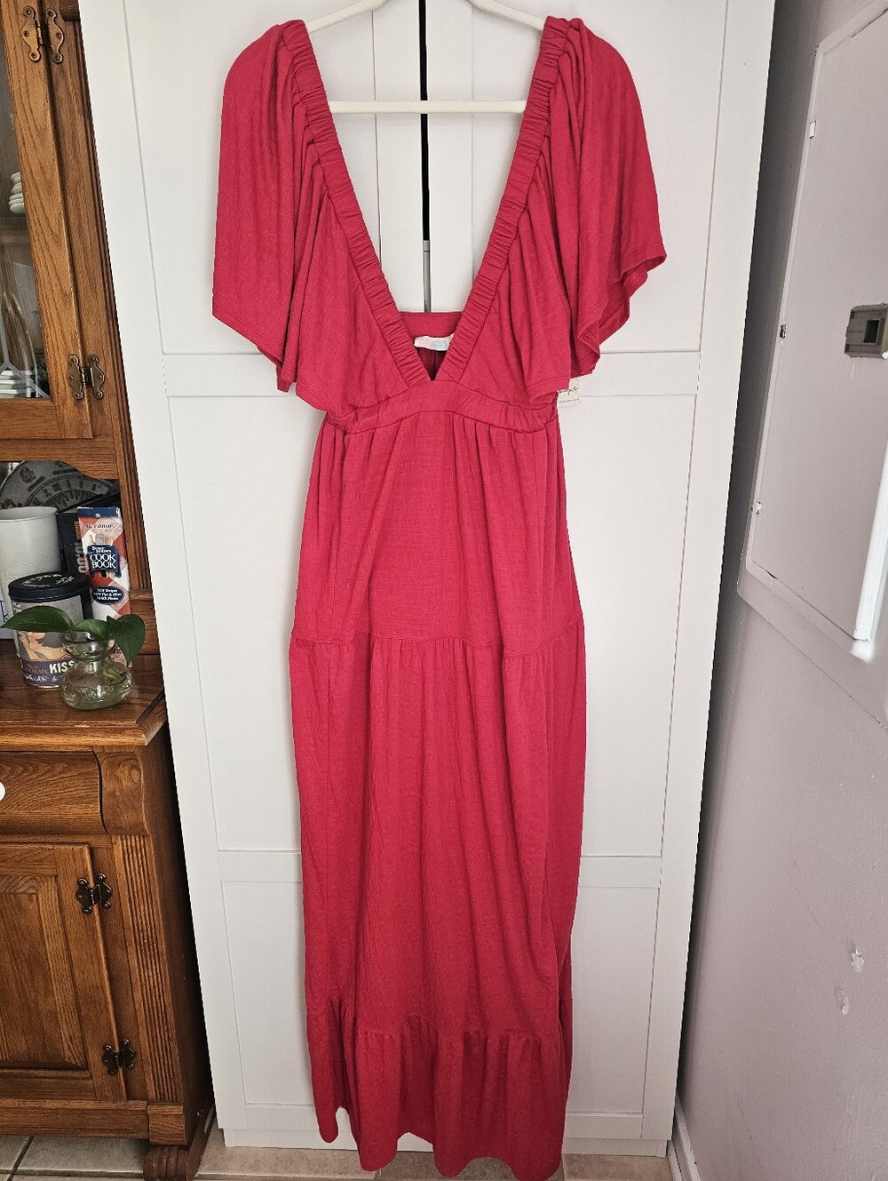 Free People Beach La La Plunge Tiered Flutter Sleeve Maxi Dress – Jalapeño Red M